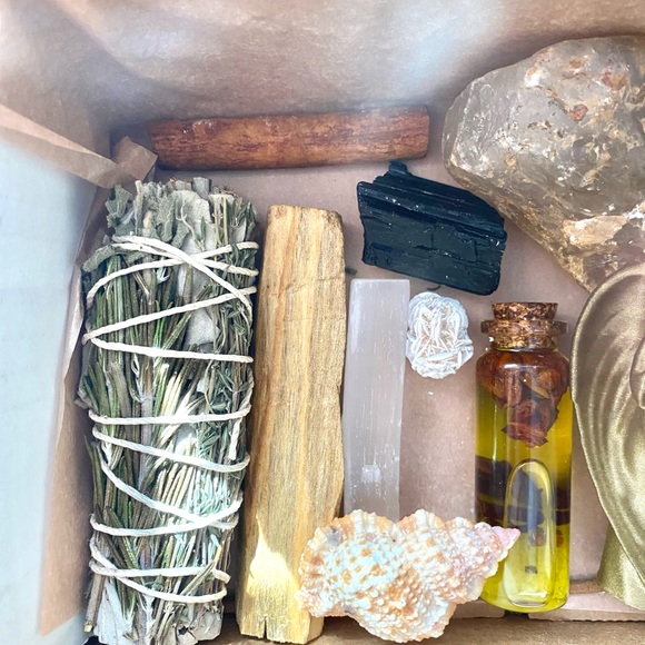 Spiritual Bundles New moon 🌚 - Picture 4 of 16